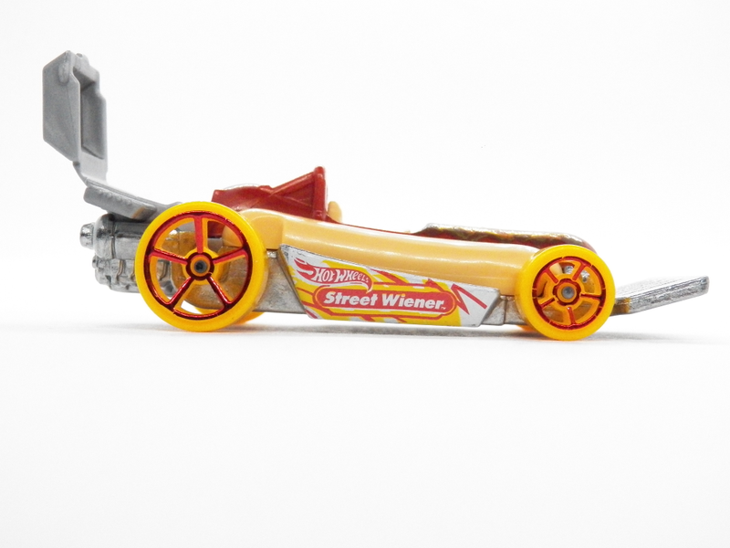 Illustration for article titled Hotwheels Street Wiener...